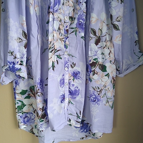 Roman's Floral Light weight purple plus size 14W button front top. - Picture 3 of 9